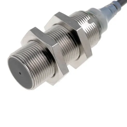 Датчик индуктивный Omron E2A-S18KS08-WP-B1 5M