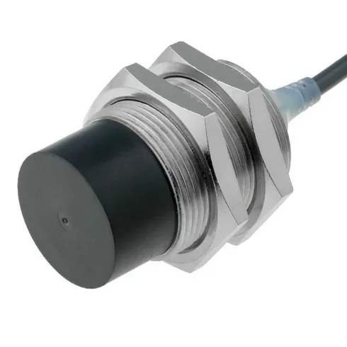 Датчик индуктивный Omron E2A-M30KN20-WP-B1 2M