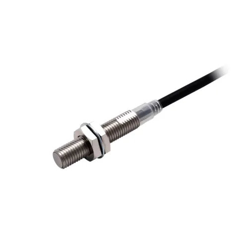 Датчик приближения индуктивный Omron E2E-X2C1L8 5M