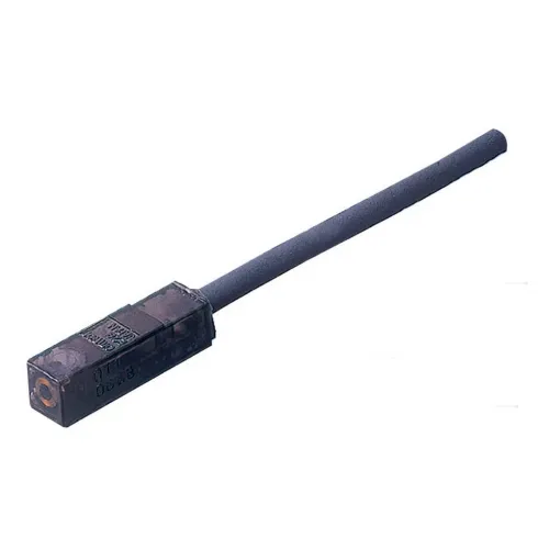 Миниатюрный датчик индуктивный прямоугольный Omron E2S-Q15 1M