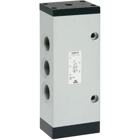 Распределитель с пневматическим управлением Camozzi 452N-35