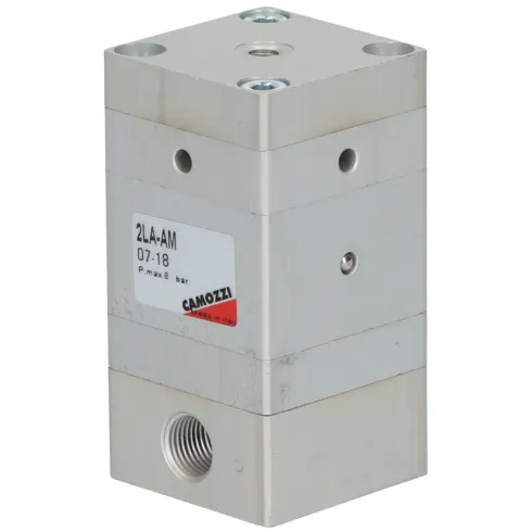 Клапан-усилитель с пневматическим управлением Camozzi 2LA-AM