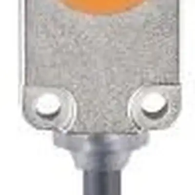 Индуктивный датчик IFM Electronic IQ2000