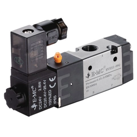 Распределитель с электромагнитным управлением E.MC RV3221-08